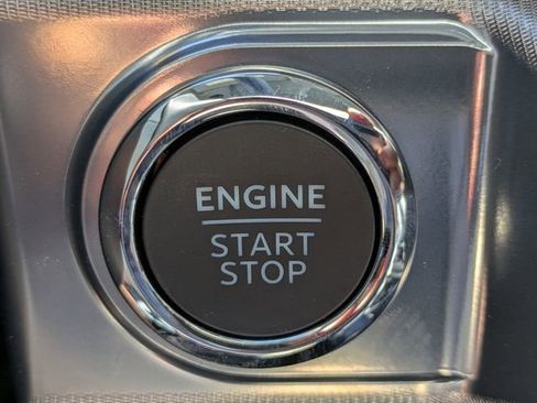 New 2026 Ford F150 Lariat w/ Equipment Group 502A High image 29