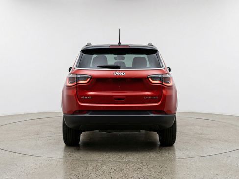 Used 2025 Jeep Compass Limited AWD/4WD image 7