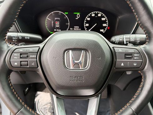 Used 2025 Honda CR-V Sport image 16