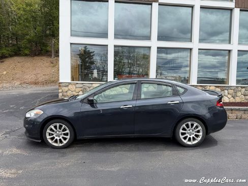 Used 2013 Dodge Dart Limited w/ Premium Group FWD image 12