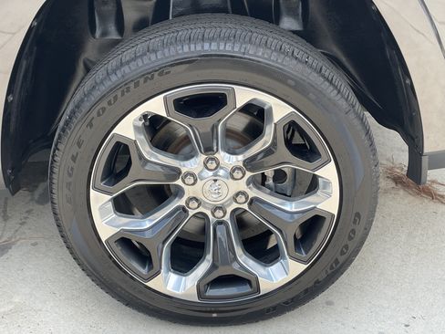 Used 2021 RAM 1500 Limited AWD/4WD image 37