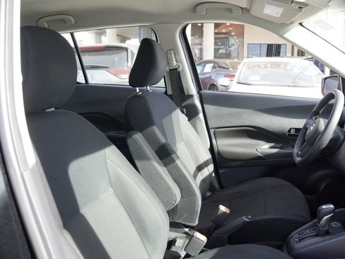 Certified 2024 Nissan Kicks S image 19