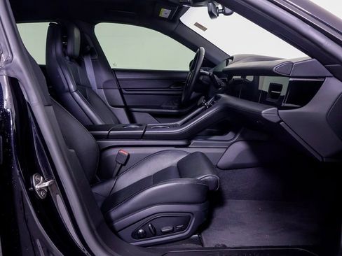 Certified 2024 Porsche Taycan 4 Cross Turismo w/ Premium Package image 8