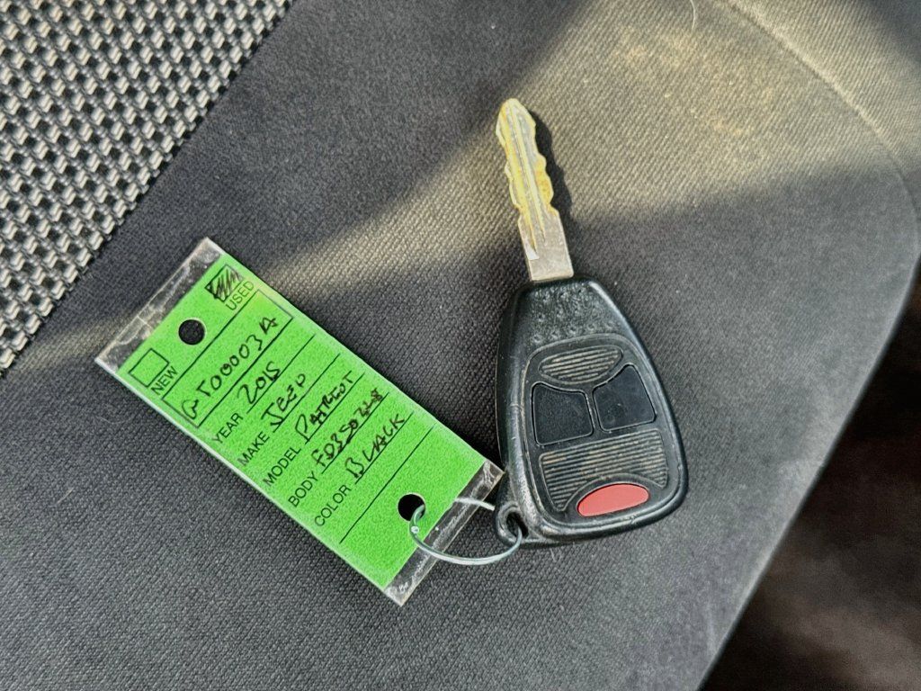 Used 2015 Jeep Patriot Sport w/ Power Value Group FWD image 31