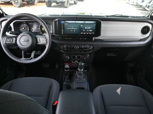 Used 2025 Jeep Wrangler Unlimited Sport S 4xe AWD/4WD image 11