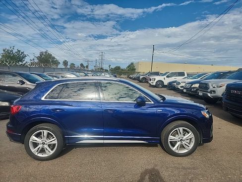 Used 2023 Audi Q3 2.0T Premium AWD/4WD image 16