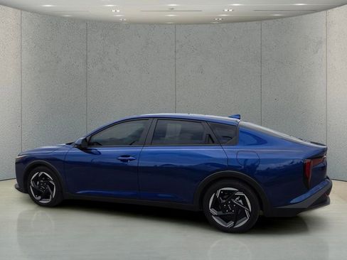 Used 2025 Kia K4 EX FWD image 5