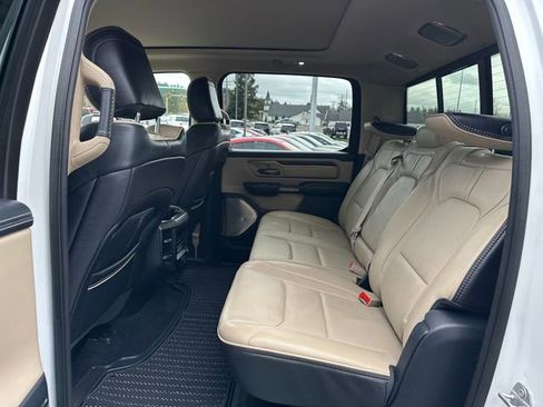 Used 2019 RAM 1500 Limited image 11
