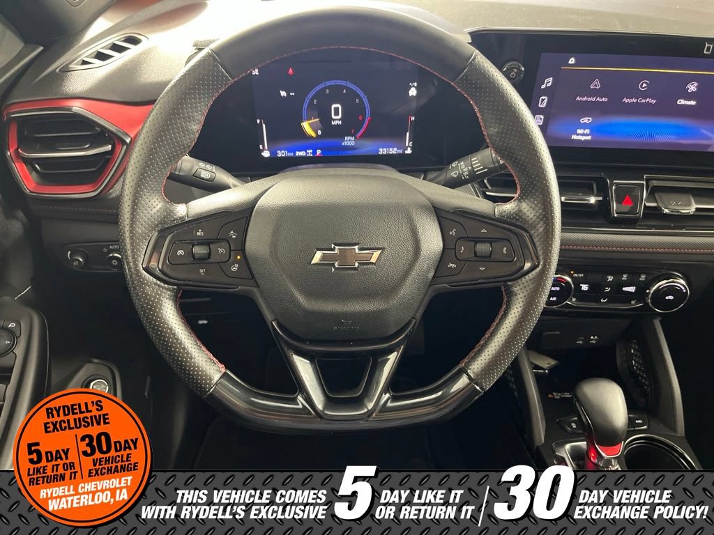 Used 2025 Chevrolet TrailBlazer RS w/ Convenience Package AWD/4WD image 27