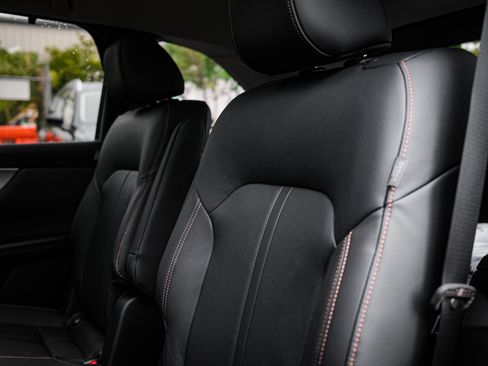 Used 2025 MAZDA CX-90 Plug-In Hybrid w/Premium Sport image 31