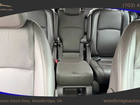 Used 2018 Honda Odyssey EX-L image 16