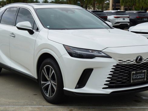 Used 2024 Lexus RX 350 Premium w/ Accessory Package (Z1) FWD image 4