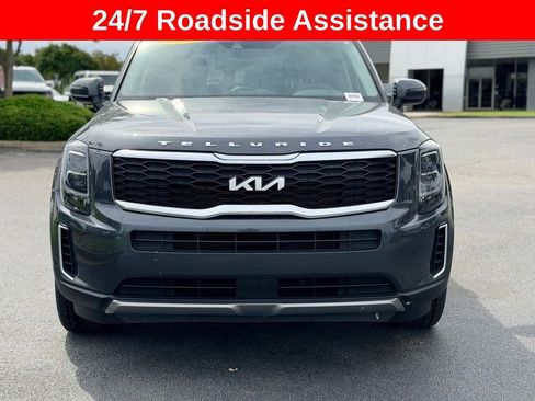 Used 2022 Kia Telluride EX w/ EX Premium Package FWD image 5