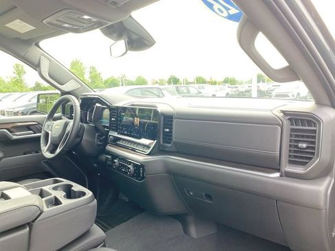 Used 2026 Chevrolet Silverado 1500 LT AWD/4WD image 28