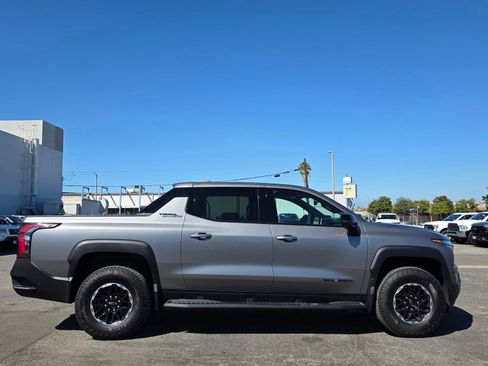 New 2026 Chevrolet Silverado EV Trail Boss image 8