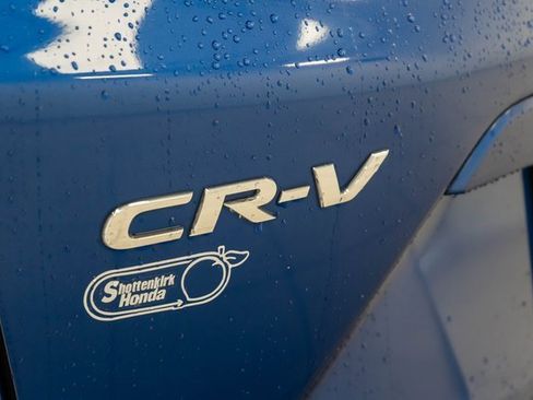 Used 2022 Honda CR-V Touring image 9