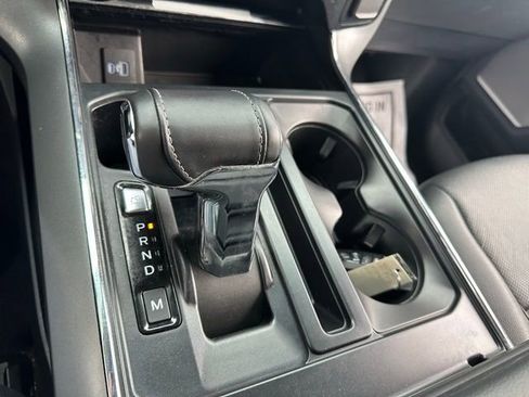 Used 2022 Ford F150 Lariat image 21