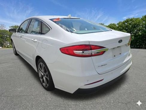 Used 2019 Ford Fusion SEL FWD image 8