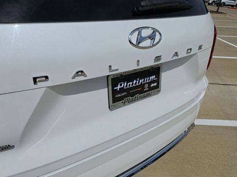 Used 2020 Hyundai Palisade Limited FWD image 11