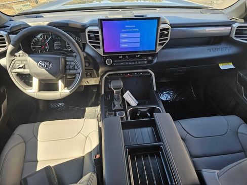 New 2026 Toyota Tundra SR5 AWD/4WD image 17
