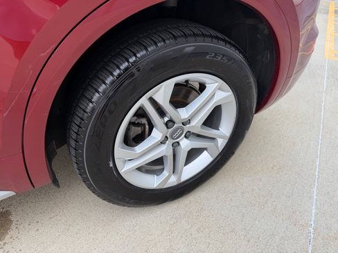 Used 2019 Audi Q5 2.0T Premium AWD/4WD image 9
