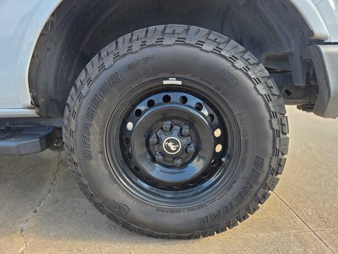 Certified 2022 Ford Bronco Outer Banks AWD/4WD image 34