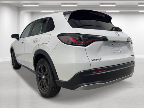 New 2026 Honda HR-V Sport image 3