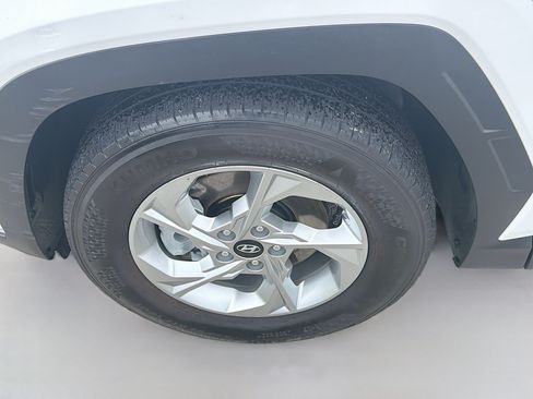 Used 2024 Hyundai Tucson SE FWD image 33