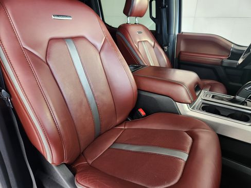 Certified 2019 Ford F150 Platinum w/ Equipment Group 701A Luxury image 10