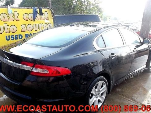 Used 2010 Jaguar XF Luxury image 2
