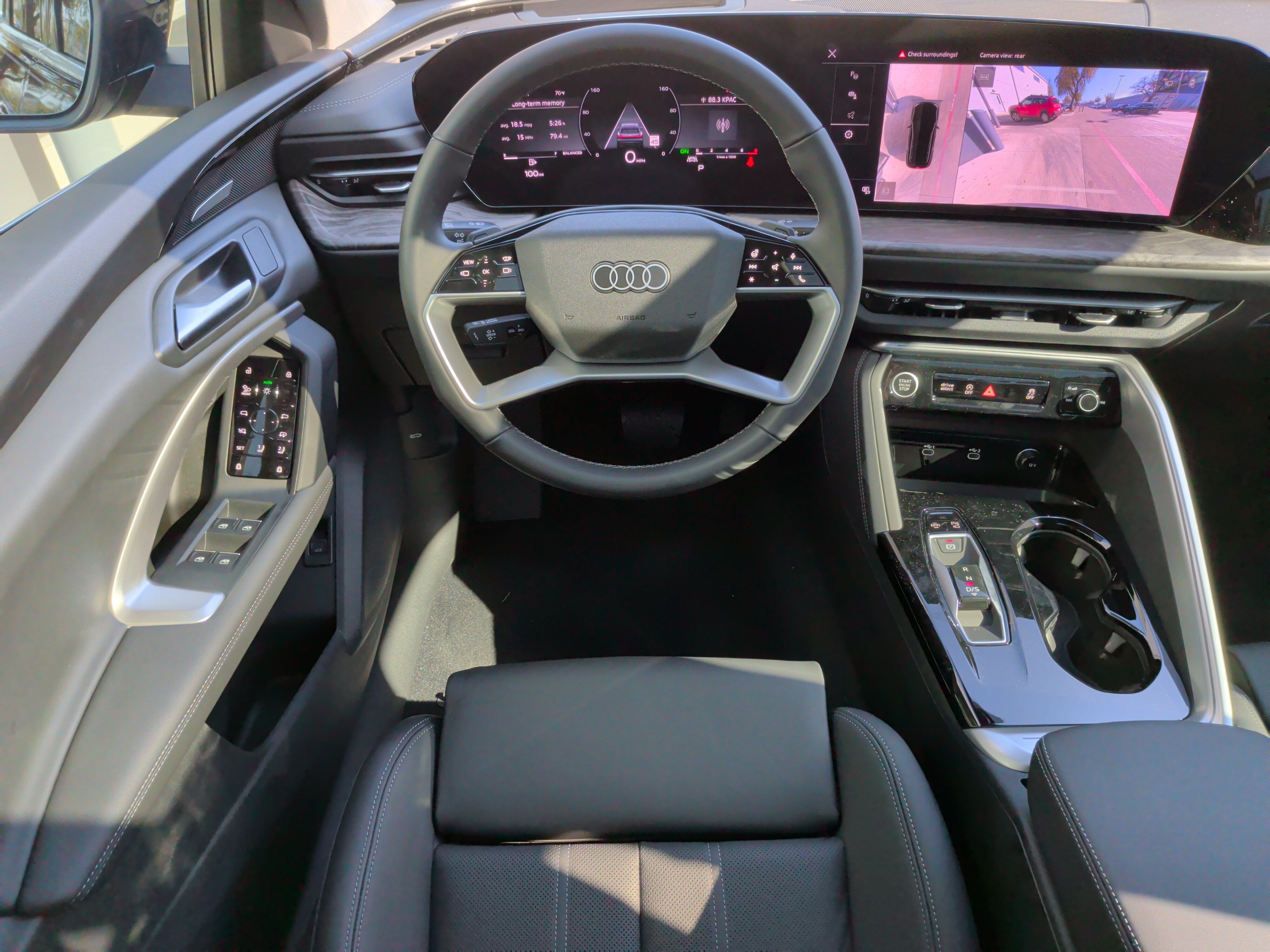 Used 2025 Audi Q5 Premium Plus AWD/4WD image 17