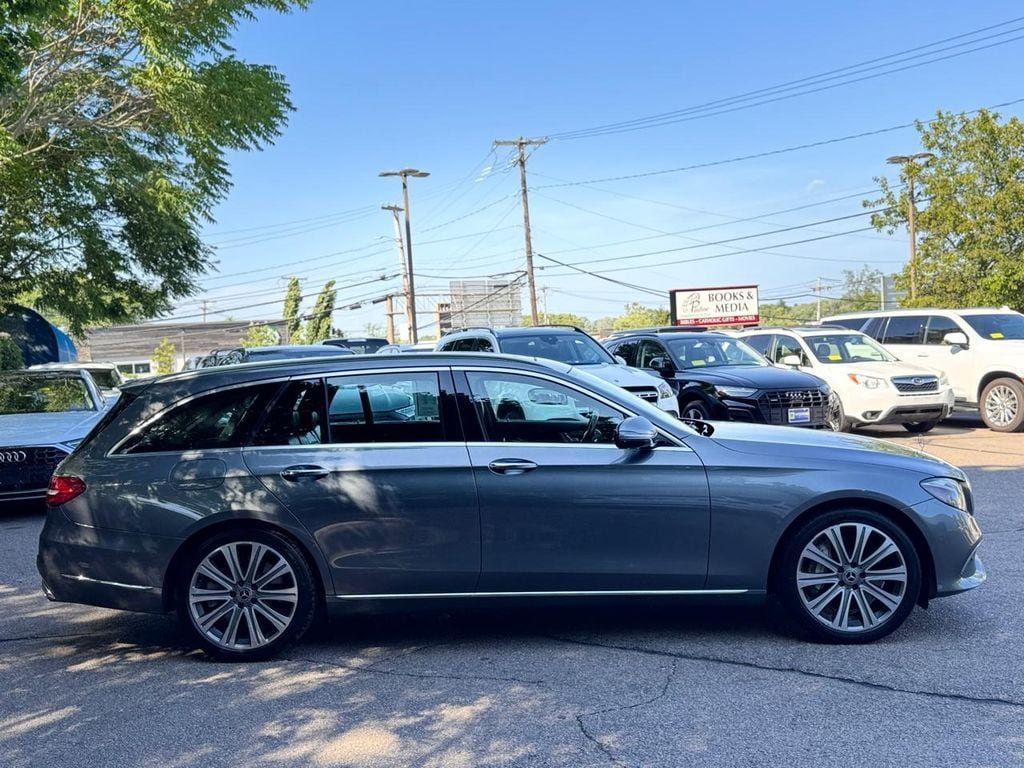 Used 2018 Mercedes-Benz E 400 4MATIC Wagon image 7