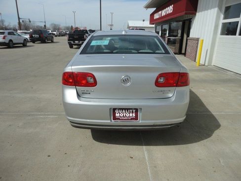 Used 2011 Buick Lucerne CXL image 12