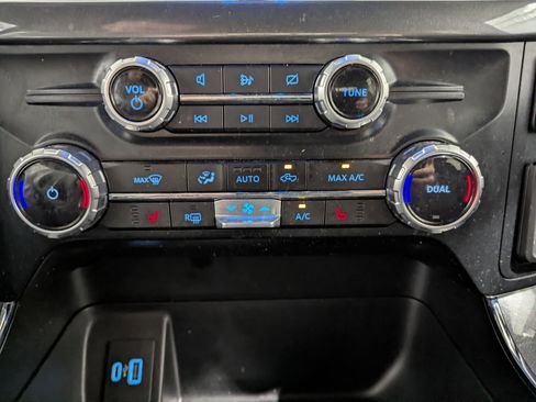 Used 2023 Ford F150 XLT w/ Equipment Group 302A High AWD/4WD image 25
