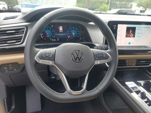 New 2026 Volkswagen Atlas Cross Sport SE FWD image 26
