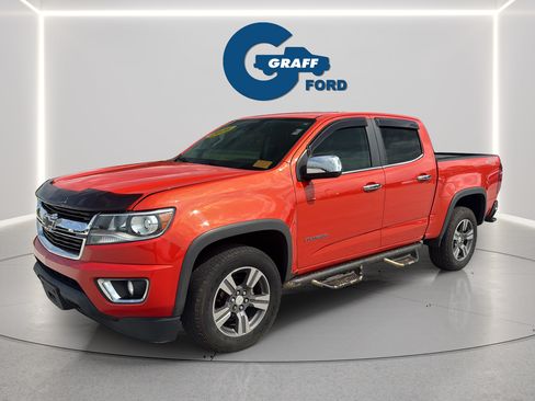 Used 2016 Chevrolet Colorado LT w/ Luxury Package, Chrome AWD/4WD image 3