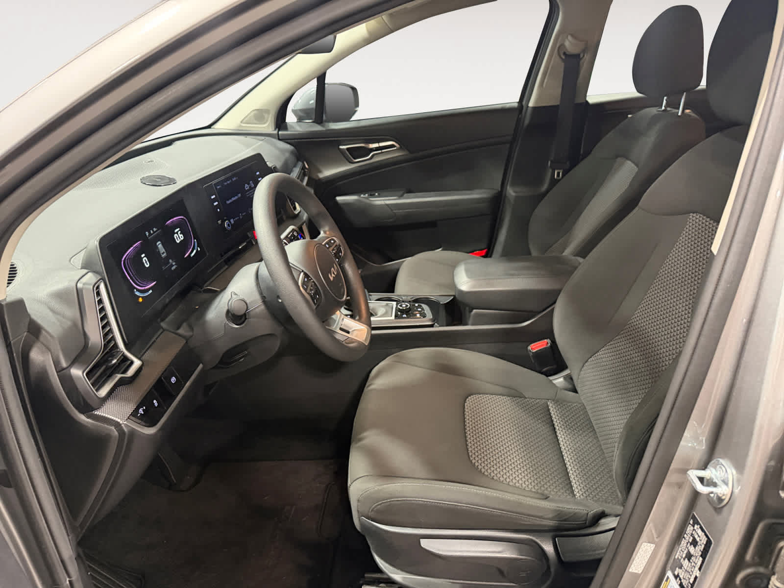 Used 2024 Kia Sportage LX FWD image 10
