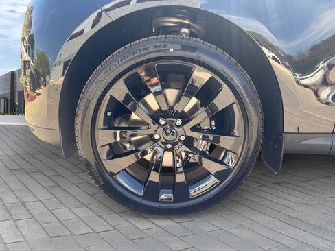 New 2026 Land Rover Range Rover Sport SE AWD/4WD image 9