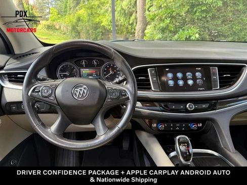 Used 2019 Buick Enclave Essence AWD/4WD image 16