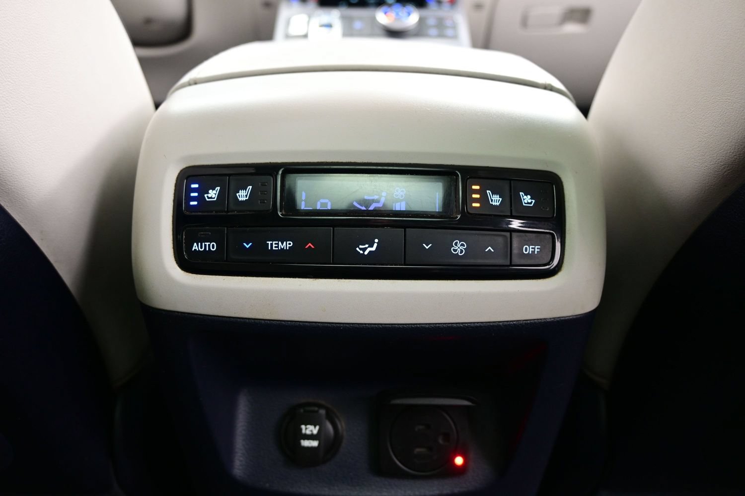 Certified 2024 Hyundai Palisade Calligraphy AWD/4WD image 18