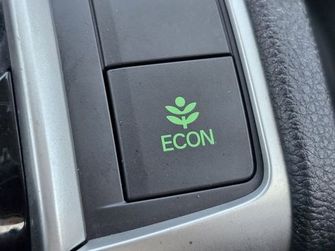 Used 2017 Honda Civic EX image 12