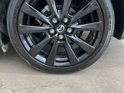 Used 2024 MAZDA MAZDA3 s FWD image 25