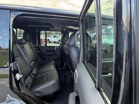 New 2026 Jeep Gladiator Rubicon AWD/4WD image 31