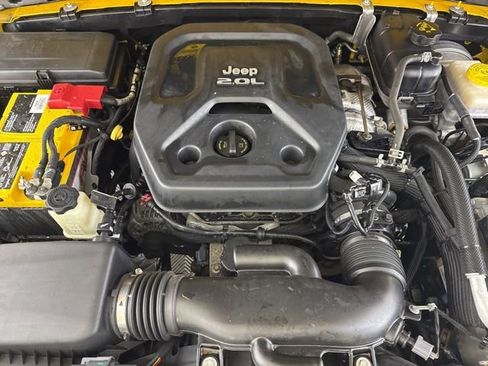 Used 2021 Jeep Wrangler Unlimited Sport image 17