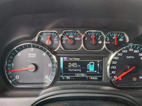 Used 2017 Chevrolet Suburban LT AWD/4WD image 5