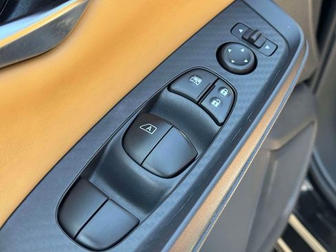 Used 2023 Nissan Sentra SV w/ SV Premium Package FWD image 16