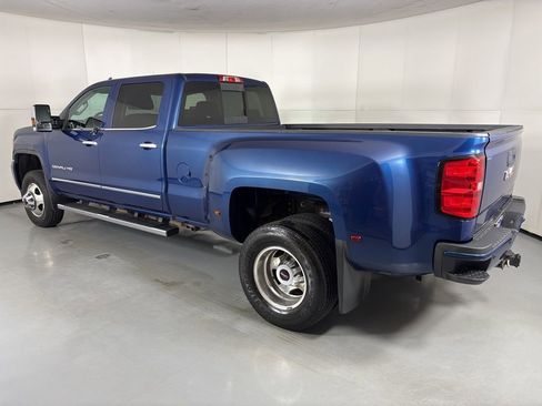 Used 2015 GMC Sierra 3500 Denali w/ Duramax Plus Package image 7
