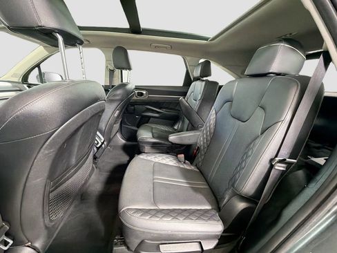 Used 2022 Kia Sorento SX Prestige AWD/4WD image 28