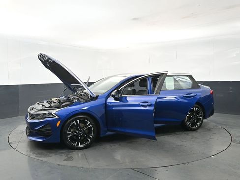 Used 2024 Kia K5 GT-Line image 31