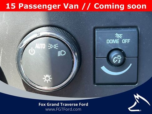 Used 2025 Chevrolet Express 3500 LT w/ LT Preferred Equipment Group RWD image 16